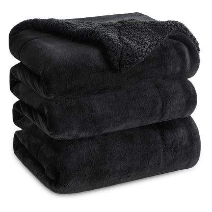 Bedsure Reversible Queen Sherpa Blanket for Bed, Black, 90x90 Inch 🍁 All In One Marketplace Canada