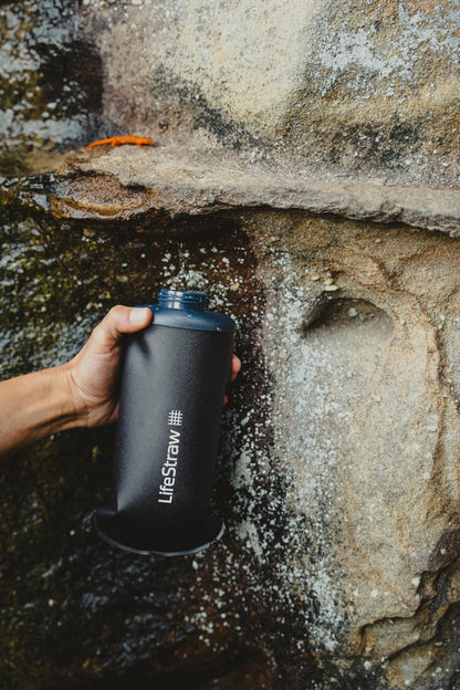 LifeStraw Peak Series - Collapsible Squeeze Bottle Water Filter System – 650ml for Trail Running, Through Hiking, Travel, Cycling, and Fishing; BPA-Free; Dark Mountain Gray 🍁 All In One Marketplace Canada