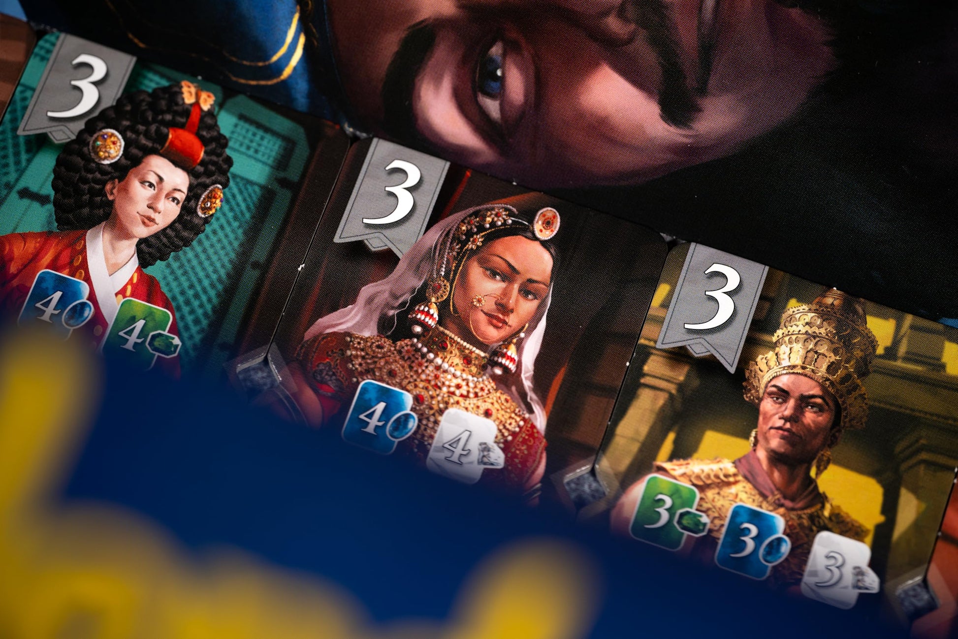 Splendor (Bilingual French/English Version) - A Game by Asmodee Space Cowboys