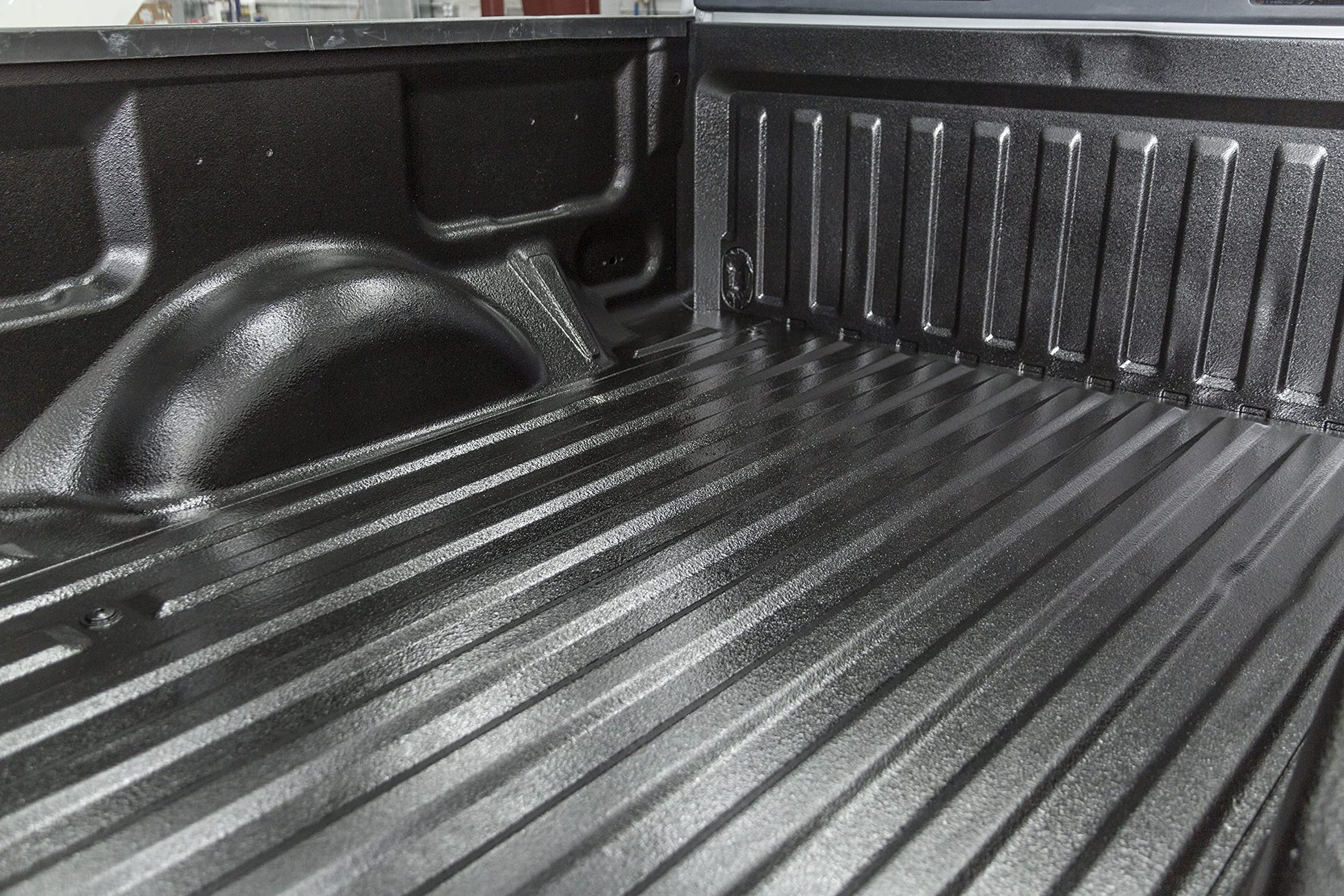Automotive Truck Bed Coating Spray Paint in Black Rust-Oleum