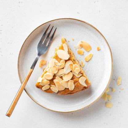 Yupik Blanched Sliced Almonds, Extra Thin, 1Kg, California Almonds, Gluten-Free, Kosher, Raw, Good Source Of Protein, Fiber, Iron & Calcium, Low In Carb - Available at All In One Marketplace Canada