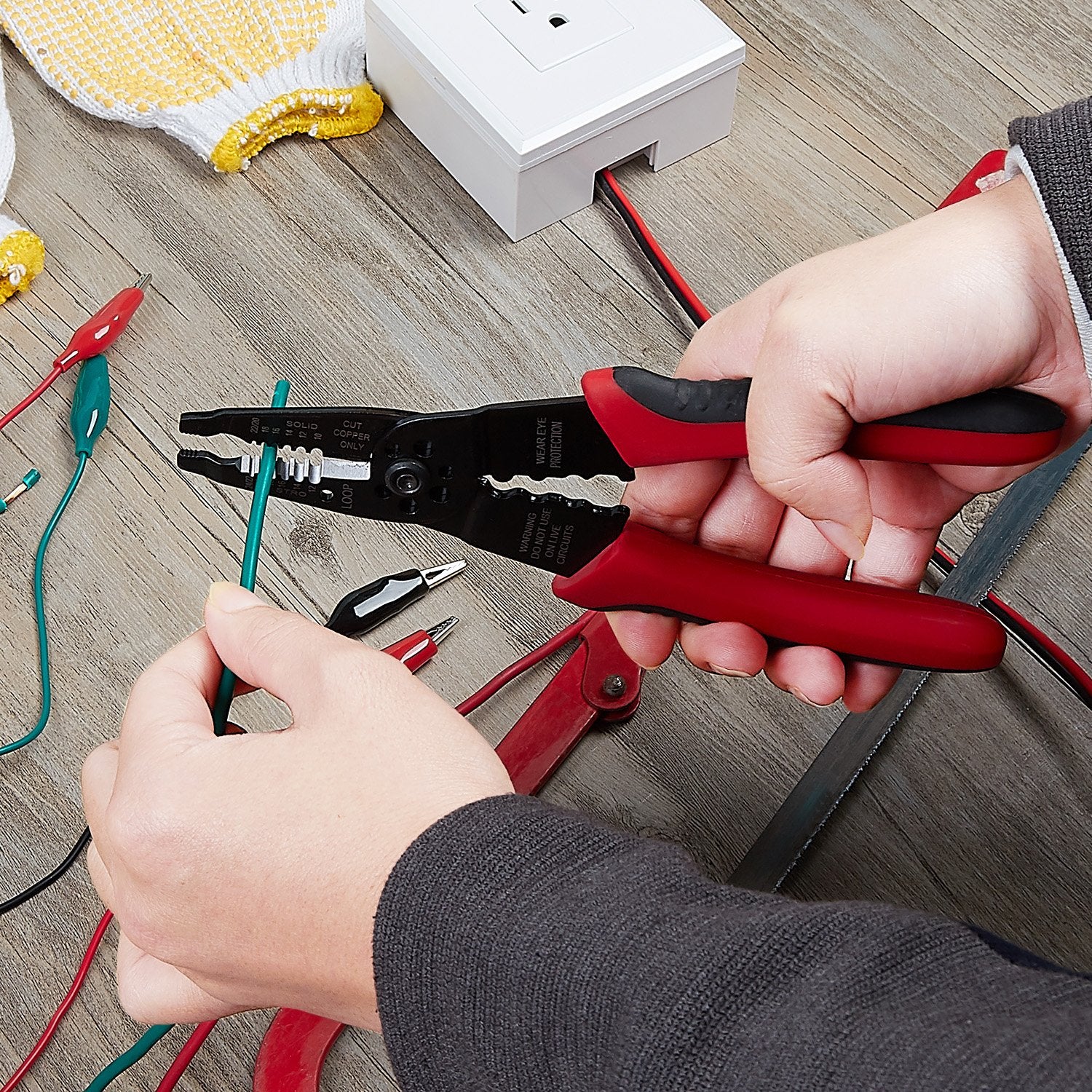 WGGE WG-015 Professional 8-inch Wire Stripper/Wire Crimping Tool, Wire Cutter, Wire Crimper, Cable Stripper, Wiring Tools and Multi-Function Hand Tool(ONLY Sold by W&G Global Electronics INC) - Available at All In One Marketplace Canada