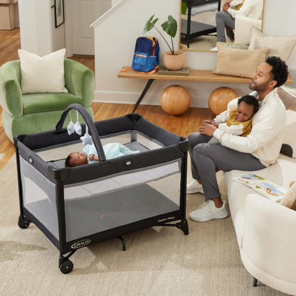 Graco On the Go Zip Playard, Reeves 🍁 All In One Marketplace Canada