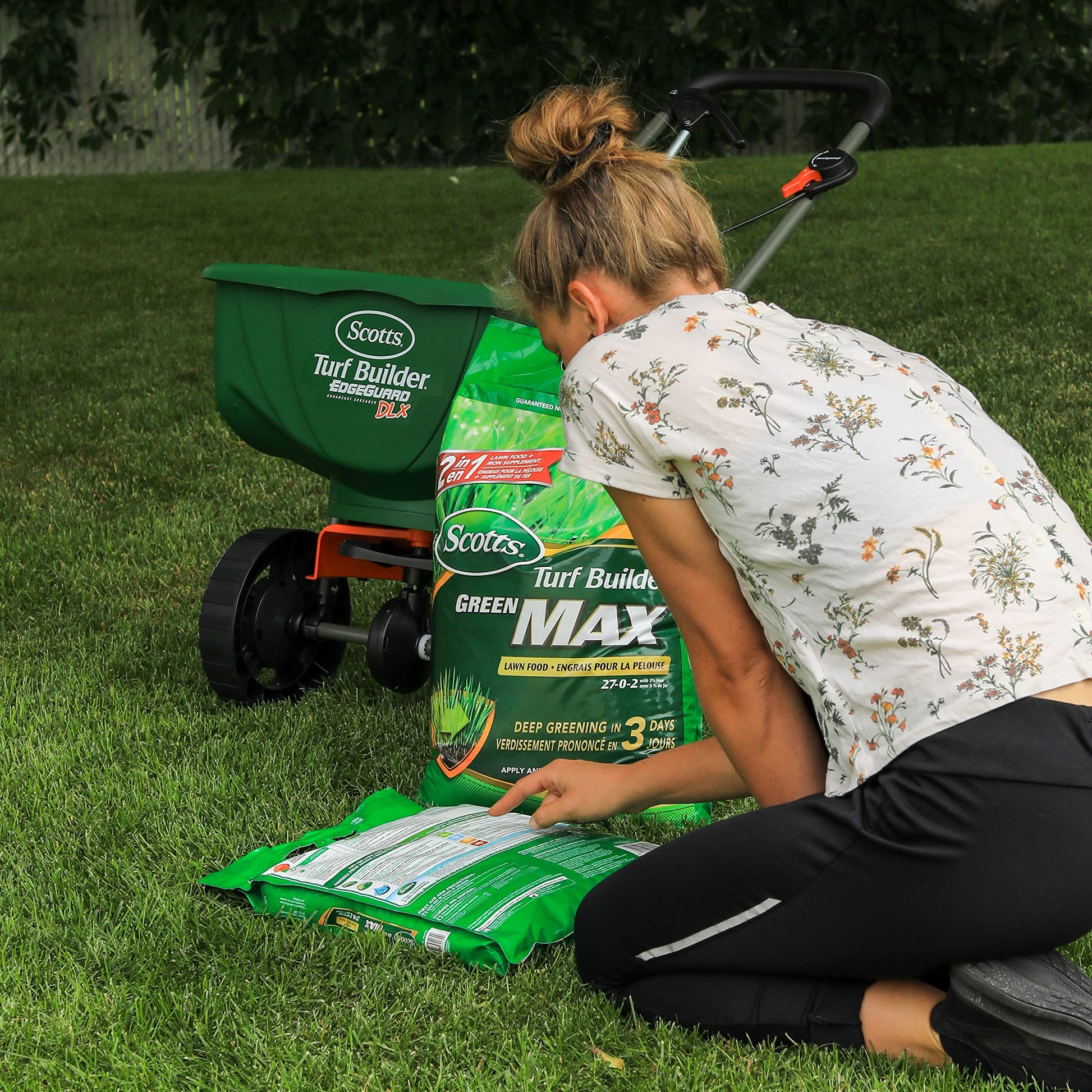 Scotts Turf Builder Green Max Lawn Food, 5.7kg (350 sq Meters / 3,767 sq feet Coverage) | Promotes Fast, deep Greening in 3 Days