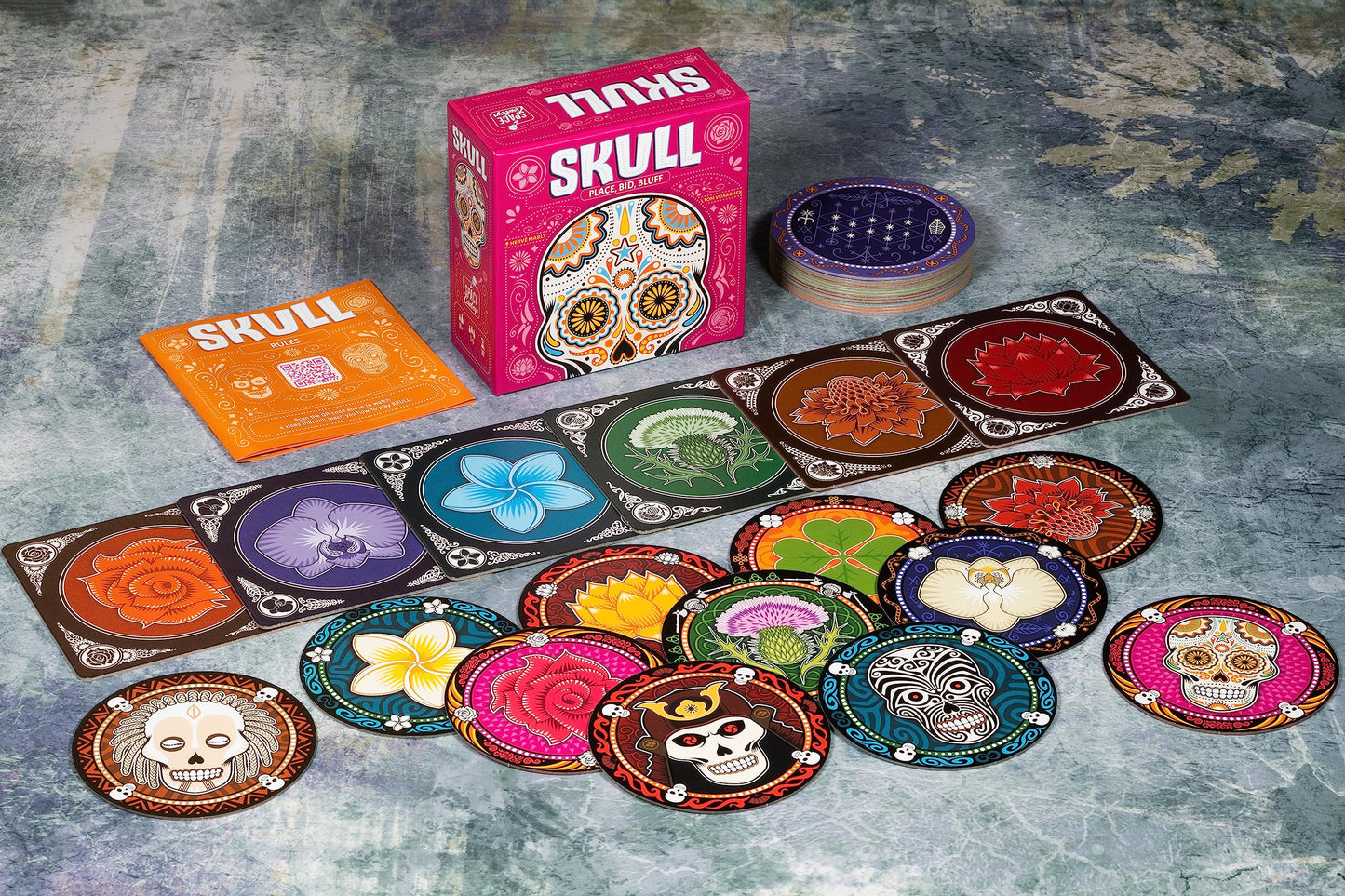 Skull (Bilingual French/English Version) - A Game by Asmodee Asmodee Editions, Space Cowboys