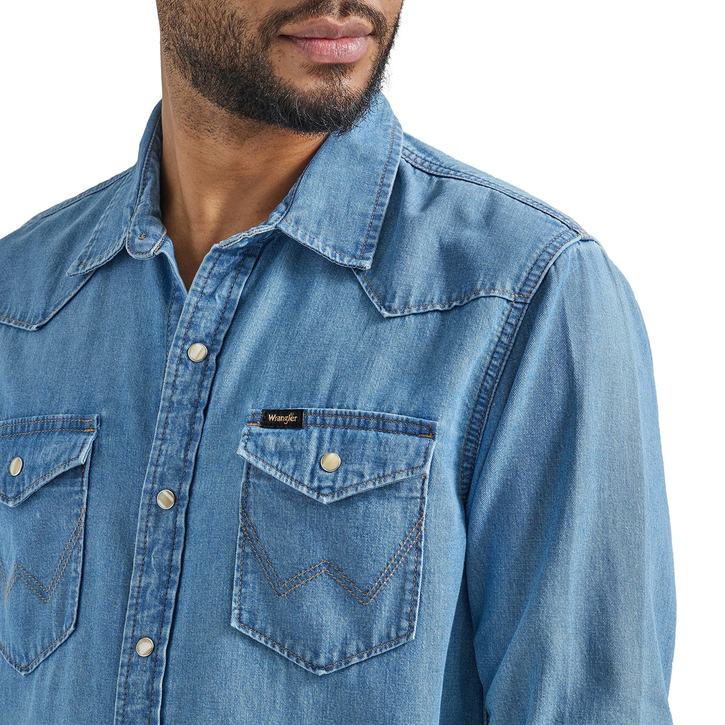 Wrangler Men's Iconic Denim Regular Fit Snap Shirt, Lake Wash, Large Wrangler