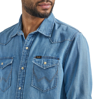 Wrangler Men's Iconic Denim Regular Fit Snap Shirt, Lake Wash, Large Wrangler