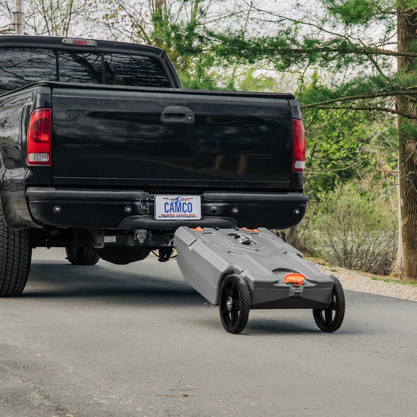 Camco Rhino 21-Gallon Camper/RV Portable Waste Tank - Features Large Heavy-Duty no-Flat Wheels & Low Drain Hole - Includes Removable Steel Tow Adapter, 3' Sewer Hose & More Accessories (39002) 🍁 All In One Marketplace Canada